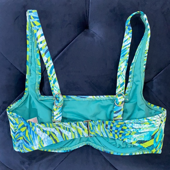 Victoria secret UNDERWIRE bikini TOP - 34DD - Picture 2 of 4